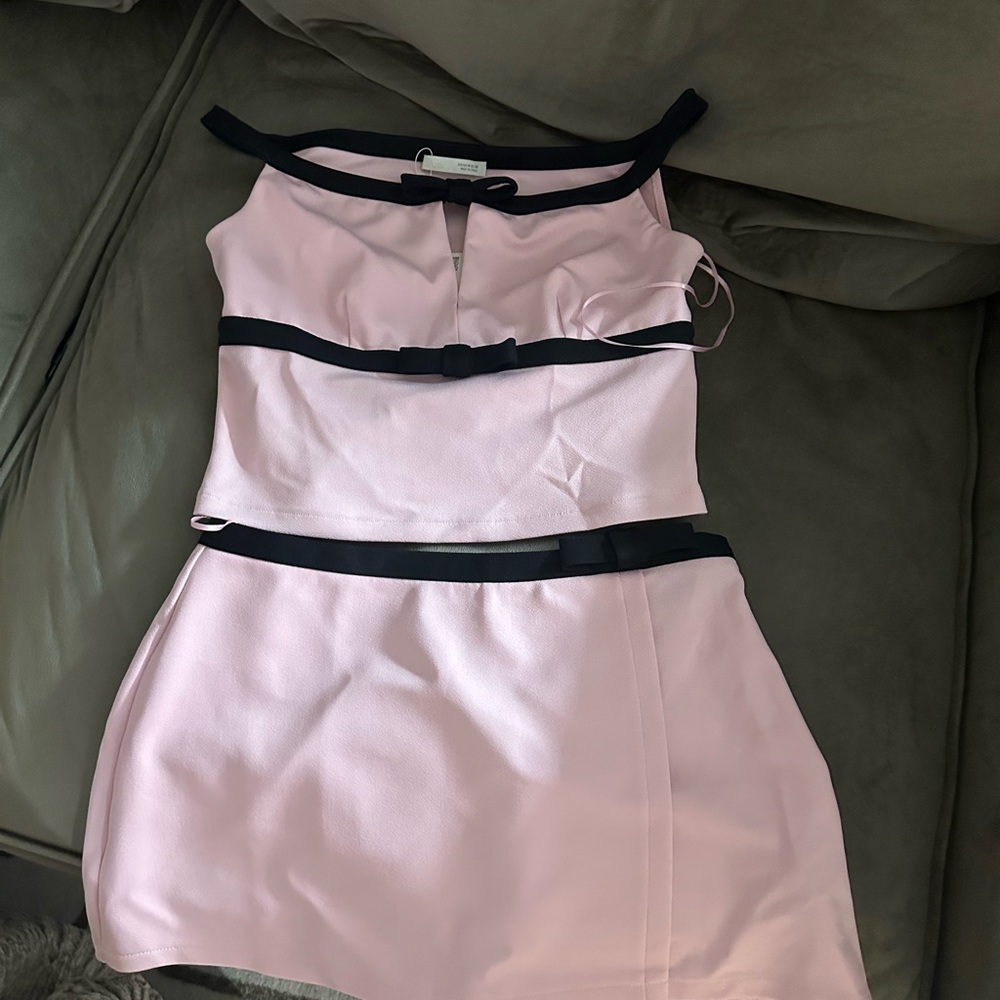 Two piece skirt set